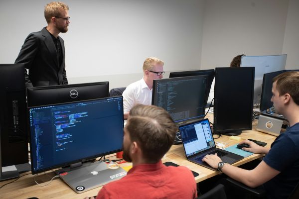 Top formations informatiques pour un avenir en reconversion à Nice